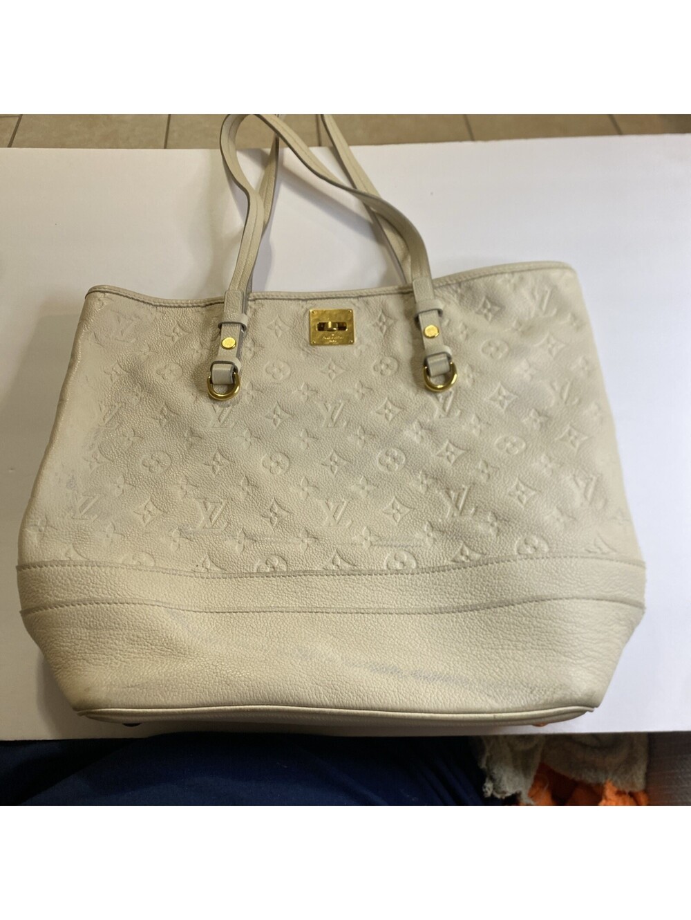Louis Vuitton Lumineuse PM Embossed Leather Tote Bag Off-White Vintage